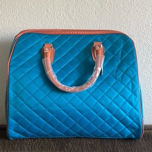 NWT travel bag